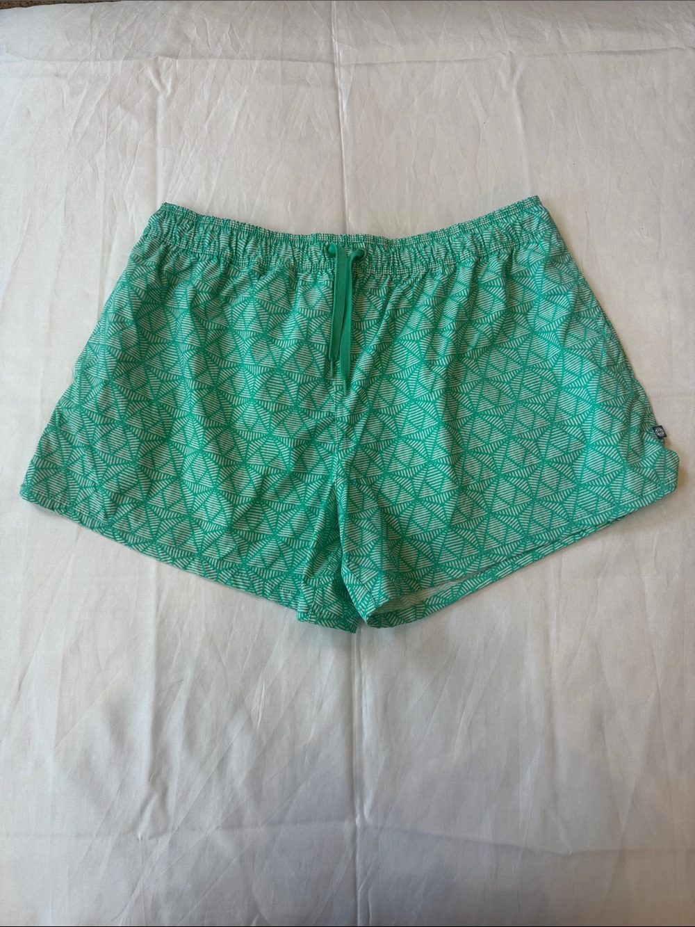 Aqua Geometric Print Lounge Shorts women’s size large